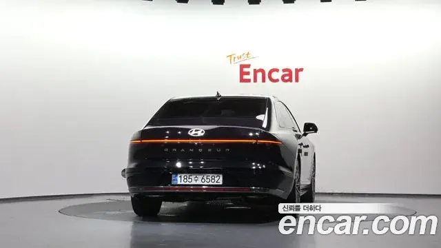 Hyundai Grandeur 2025 — Фото 4/20