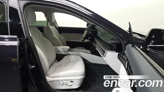 Hyundai Grandeur 2025 — Фото 11/20