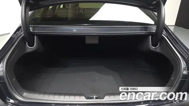 Hyundai Grandeur 2025 — Фото 20/20