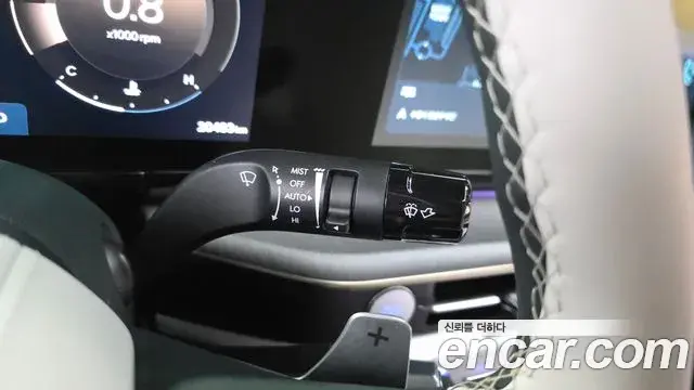 Hyundai Grandeur Hybrid 2025 — Photo 9/35