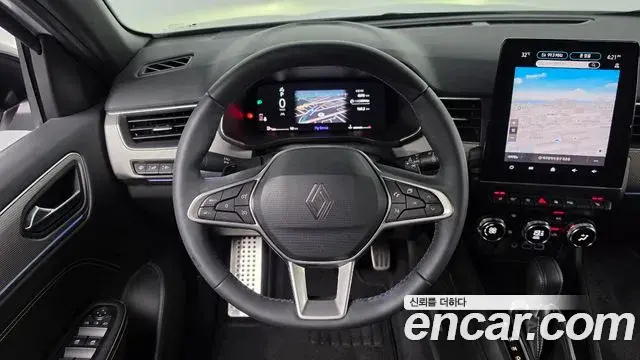 Renault Samsung Arkana 2025 — ფოტო 10/31
