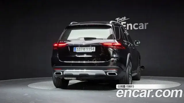Mercedes-Benz GLE-Class 2024 — Photo 38/38