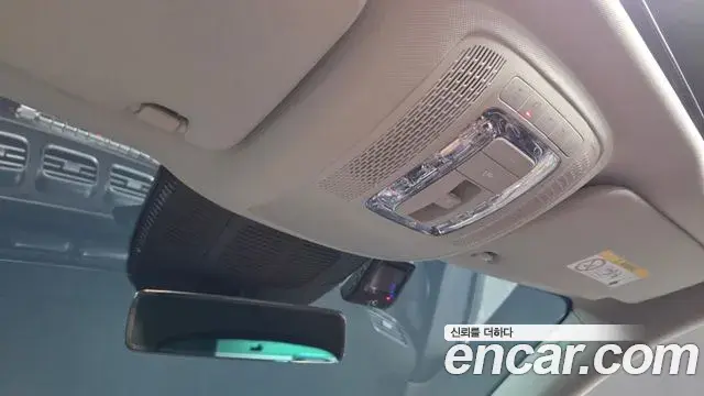 Mercedes-Benz GLE-Class 2024 — Photo 27/38
