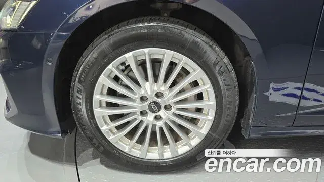 Audi A6 2021 — ფოტო 6/20