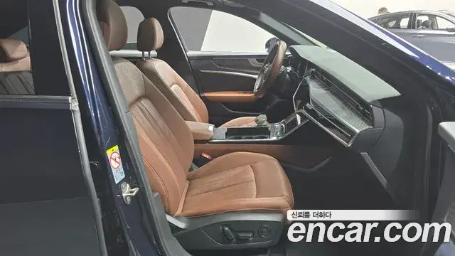 Audi A6 2021 — ფოტო 8/20