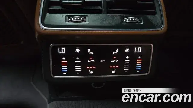 Audi A6 2021 — ფოტო 10/20