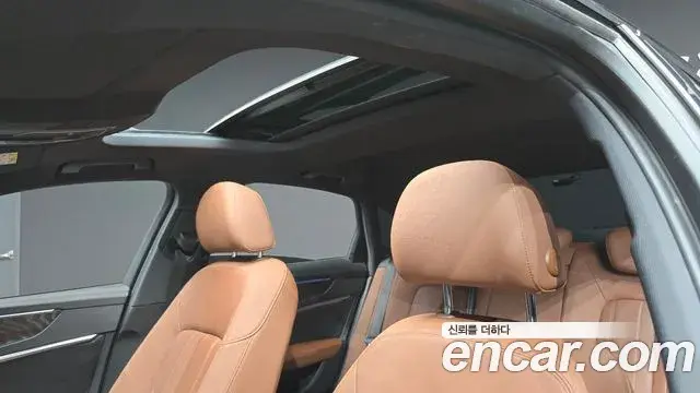 Audi A6 2021 — ფოტო 5/20