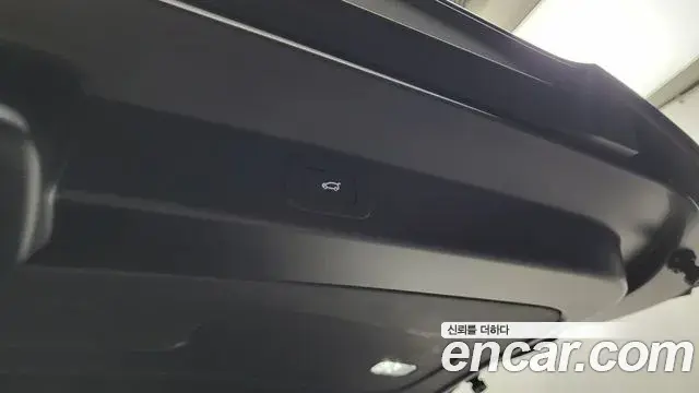 Land Rover Range Rover Sport 2024 — Photo 19/36
