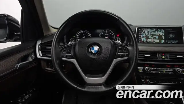 BMW X5 2018 — Фото 13/20