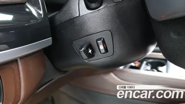 BMW X5 2018 — Şəkil 20/32