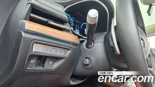 Genesis G80 2022 — Photo 24/31