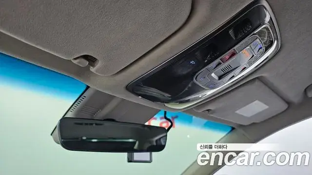 Genesis G80 2022 — Photo 8/31