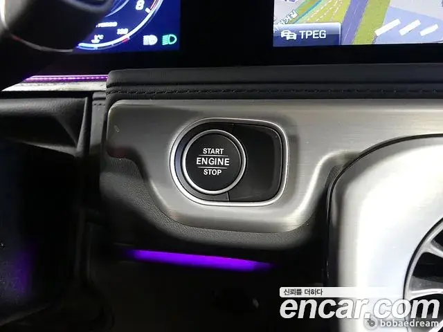Mercedes-Benz G-Class 2024 — ფოტო 7/20