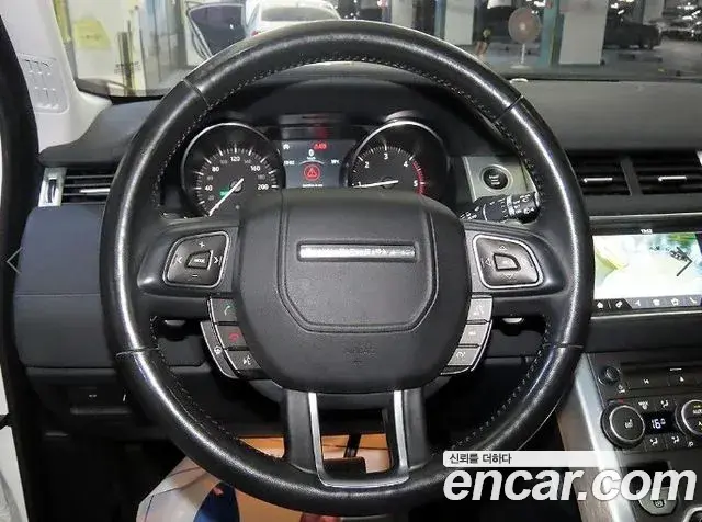 Land Rover Range Rover Evoque 2019 — Şəkil 17/20