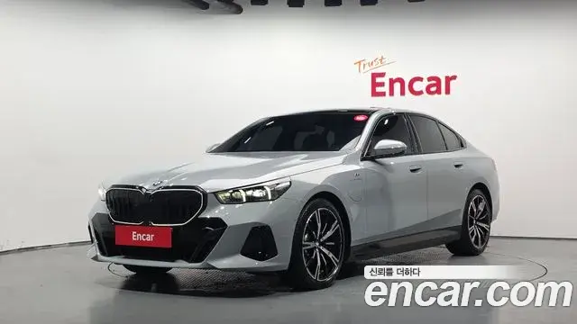 BMW 5 Series 2025 — Şəkil 3/20