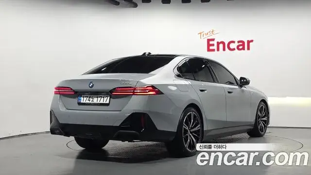 BMW 5 Series 2025 — Şəkil 20/20
