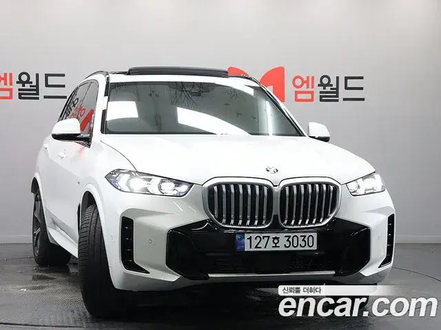 BMW X5 2026 — Photo 2/20