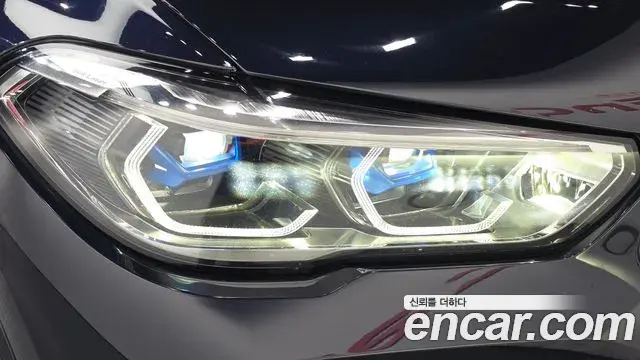 BMW X6 2022 — ფოტო 23/36