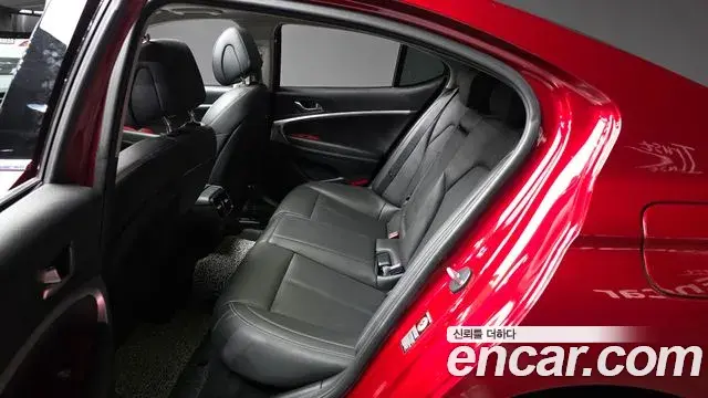 Genesis G70 2019 — ფოტო 6/31