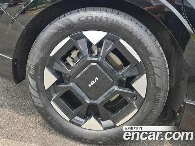 Kia Carnival 2025 — ფოტო 15/16