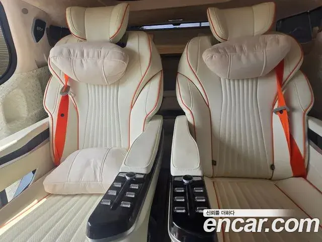 Kia Carnival 2025 — ფოტო 2/16