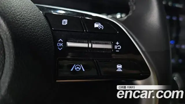 Hyundai Staria 2022 — ფოტო 11/20