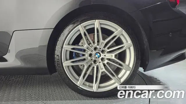 BMW M2 2026 — Şəkil 7/32
