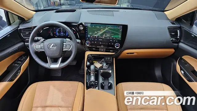 Lexus NX350h 2025 — Şəkil 8/33