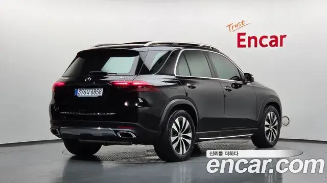 Mercedes-Benz GLE-Class 2025 — ფოტო 1/37
