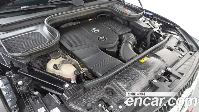 Mercedes-Benz GLE-Class 2025 — ფოტო 2/37