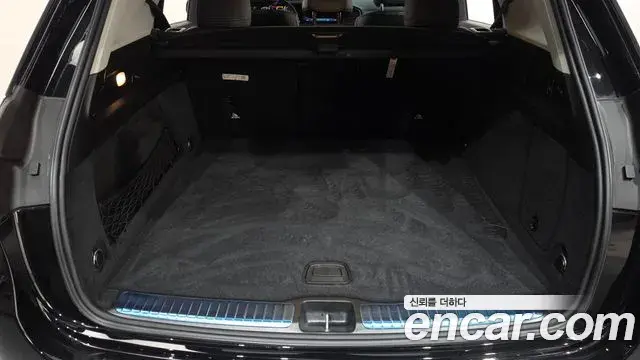 Mercedes-Benz GLE-Class 2025 — ფოტო 10/37
