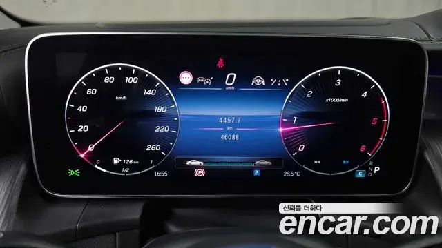 Mercedes-Benz GLC-Class 2023 — Şəkil 11/32