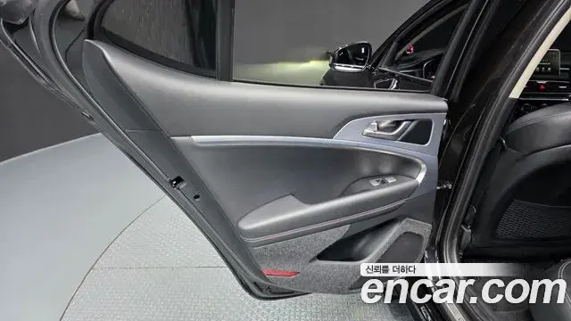 Genesis G70 2019 — Şəkil 13/36