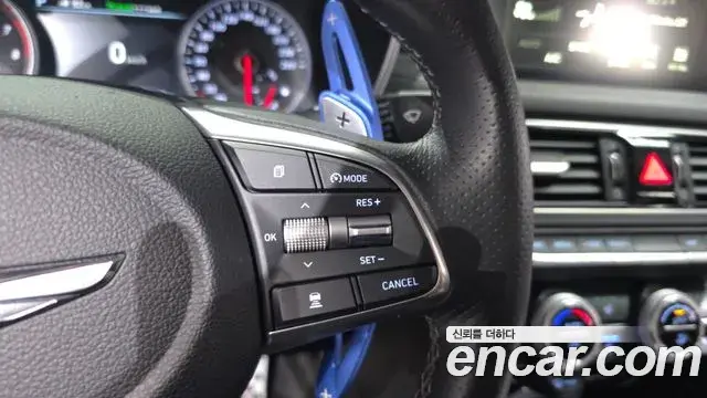 Genesis G70 2019 — Şəkil 12/36