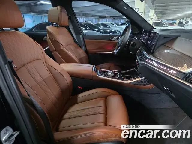 BMW X7 2025 — Şəkil 8/20