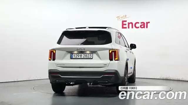 Kia Sorento 2024 — Şəkil 12/20