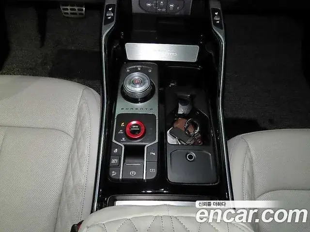 Kia Sorento 2024 — Photo 1/20