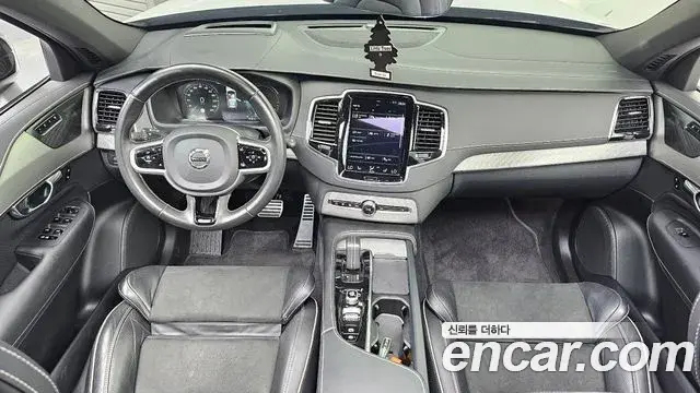 Volvo XC90 2020 — ფოტო 1/20