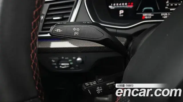 Audi Q5 2021 — Фото 18/20