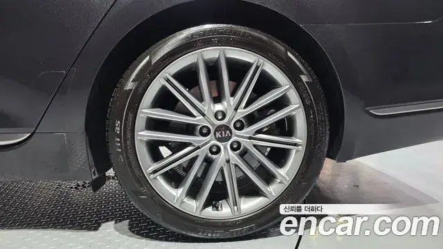 Kia The K9 2019 — Şəkil 10/30
