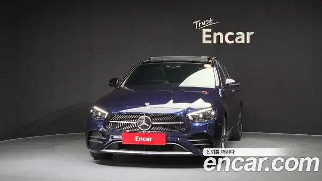 Mercedes-Benz E-Class 2021 — Фото 3/20