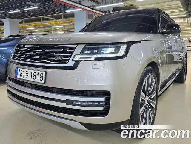 Land Rover Range Rover 2024 — ფოტო 3/20