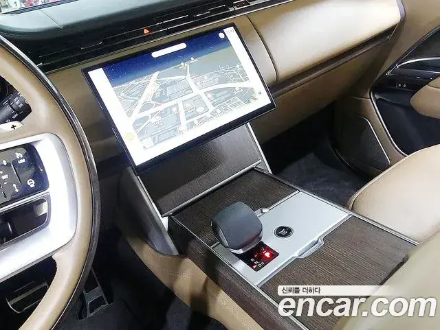 Land Rover Range Rover 2024 — ფოტო 7/20