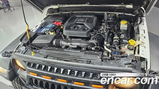 Jeep Wrangler 2020 — Photo 16/30