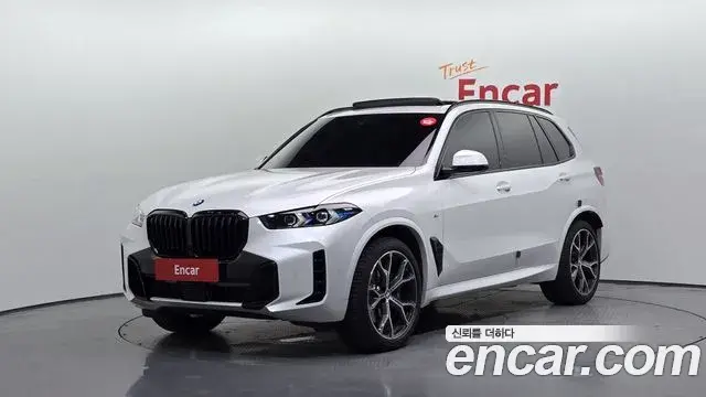 BMW X5 2025 — Photo 32/34