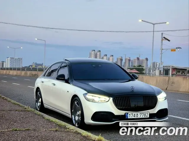 Mercedes-Benz S-Class 2023 — Şəkil 16/20