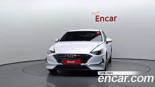 Hyundai Sonata Hybrid 2021 — ფოტო 3/20