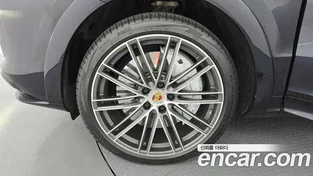 Porsche Cayenne 2020 — Şəkil 16/20