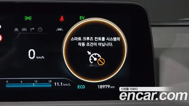 Hyundai Staria 2024 — ფოტო 14/36