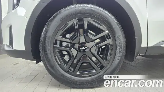 Kia Sorento 2024 — Photo 21/37